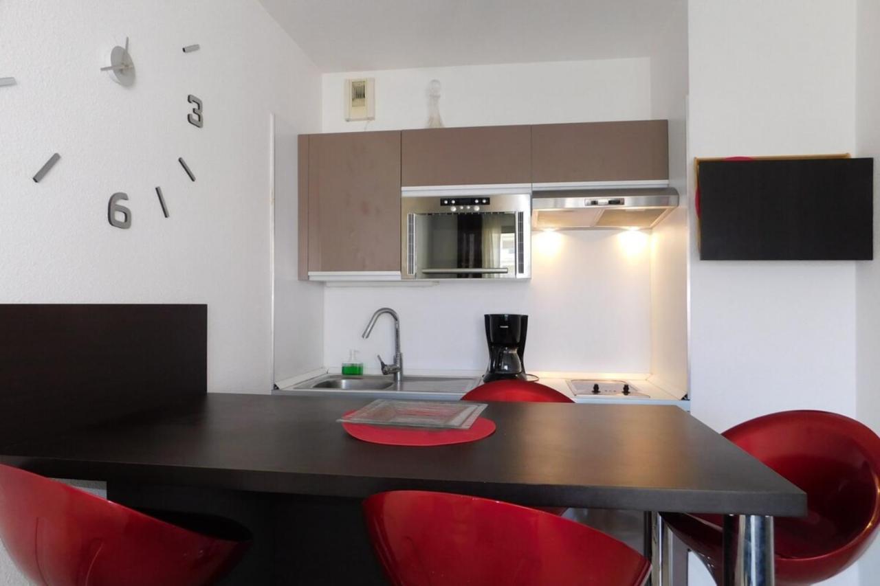 شقة "T2 "Antibes Les Pins 3" Air Conditionned Sea View With Parking And Pool" المظهر الخارجي الصورة