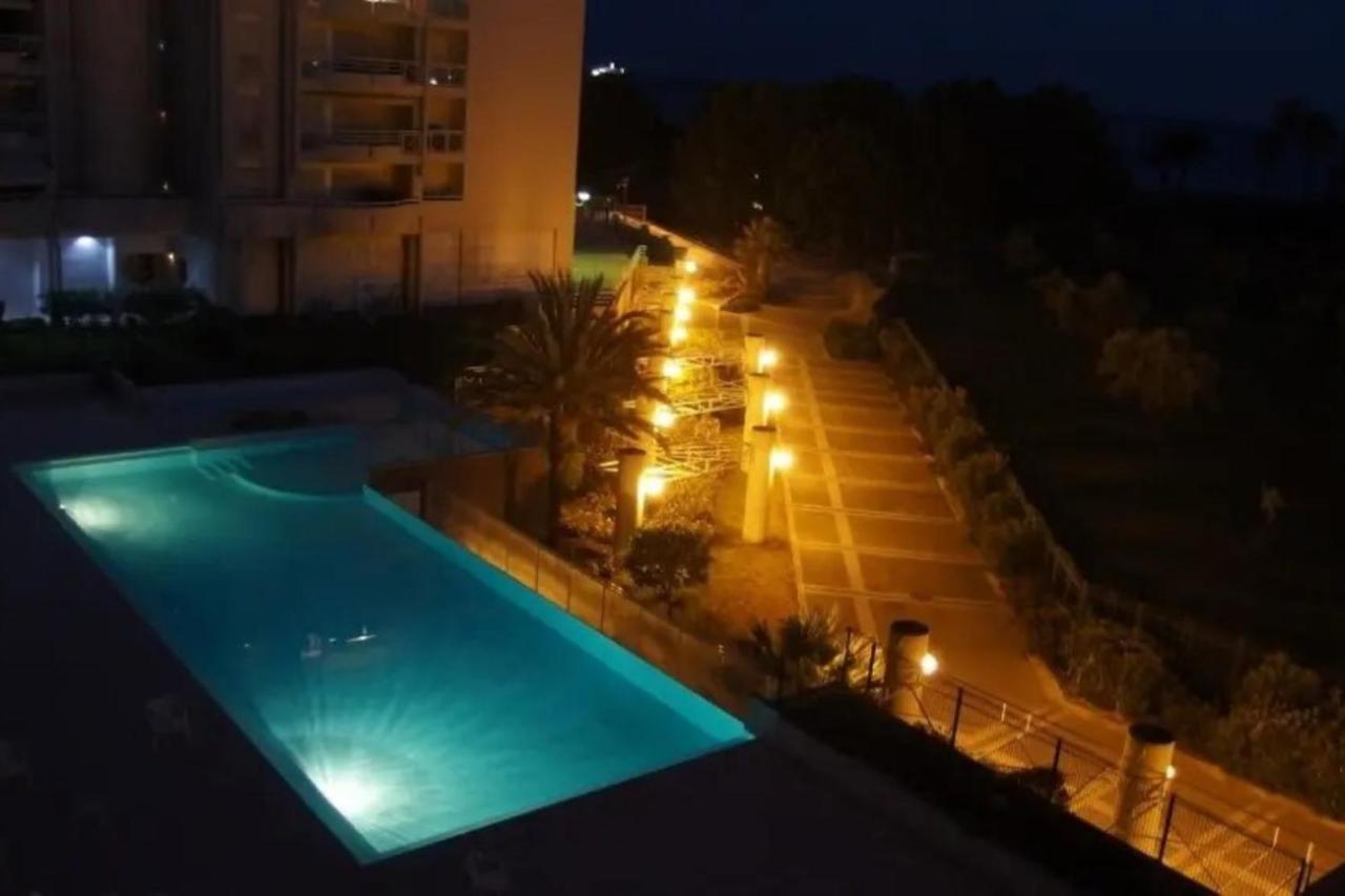 شقة "T2 "Antibes Les Pins 3" Air Conditionned Sea View With Parking And Pool" المظهر الخارجي الصورة